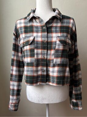 Love Tree Cropped Plaid Flannel Oversized Button Front Shirt L